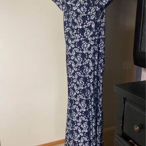 Betsy & Adam Navy and White Floral Maxi Dress
